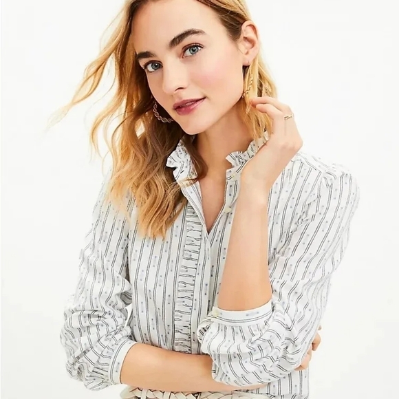 LOFT White Clip  Ruffle Button Down Shirt Top Blouse - Picture 3 of 8